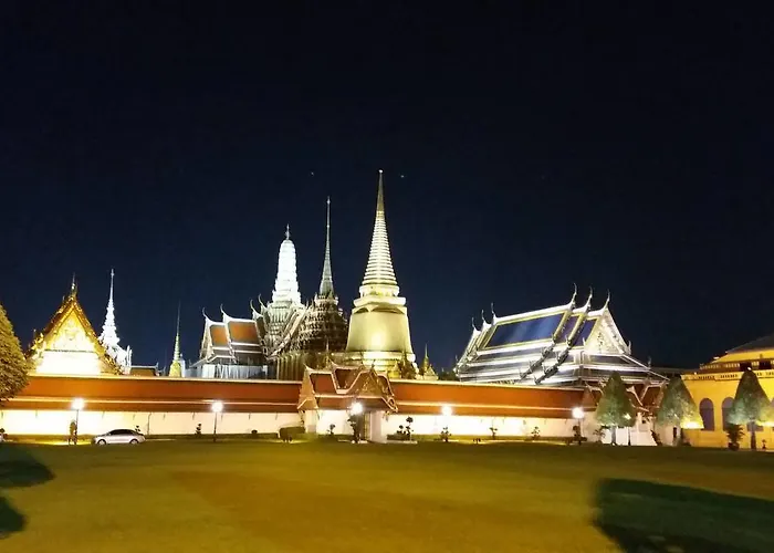 Jl Siriraj Hotel *