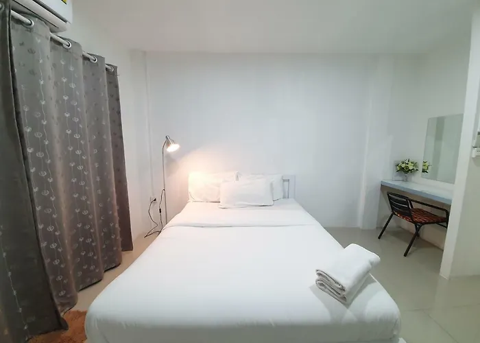 Hotel Jl Siriraj Bangkok